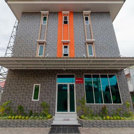 Hotel Reddoorz Syariah @ Panglima Polem Aceh Banda Aceh Esterno foto